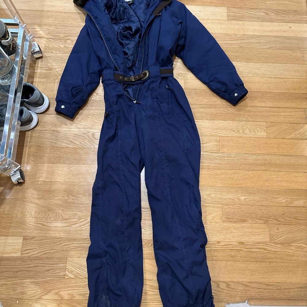 Overmeyer women’s 6 tall purple Snowsuit with hood, belt, detachable fur collar - Picture 2 of 15